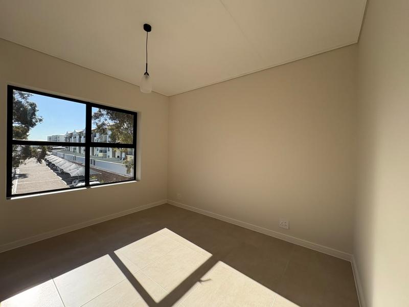 To Let 1 Bedroom Property for Rent in Richwood Western Cape